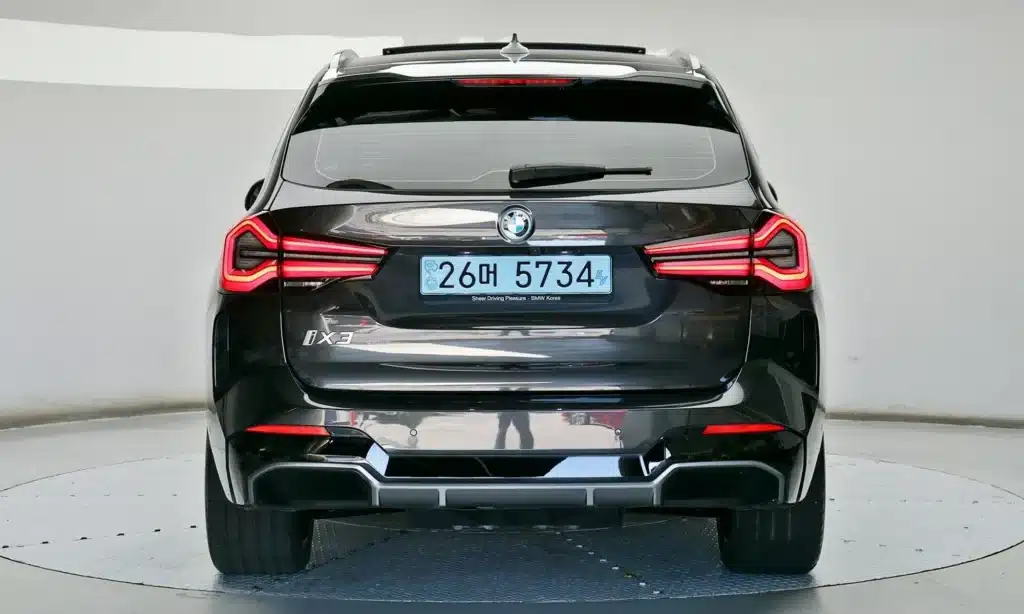 bmw-ix3-g08-exterior-6
