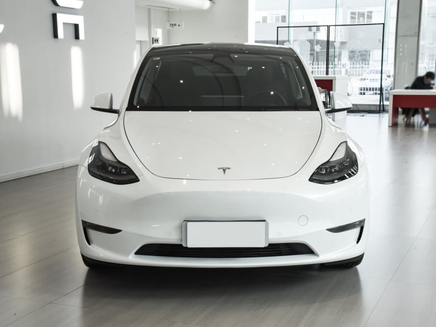 tesla-model-y-exterior-5