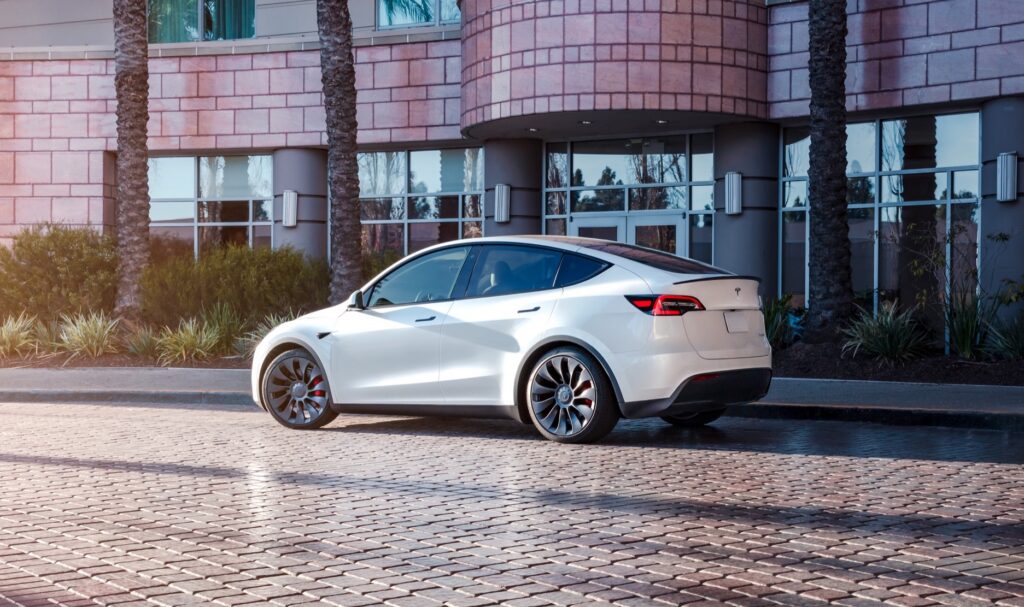 tesla-model-y-exterior-7