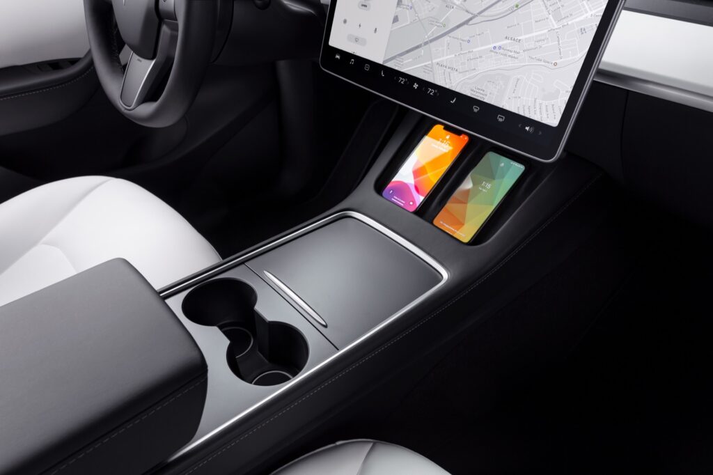 tesla-model-y-interior-9