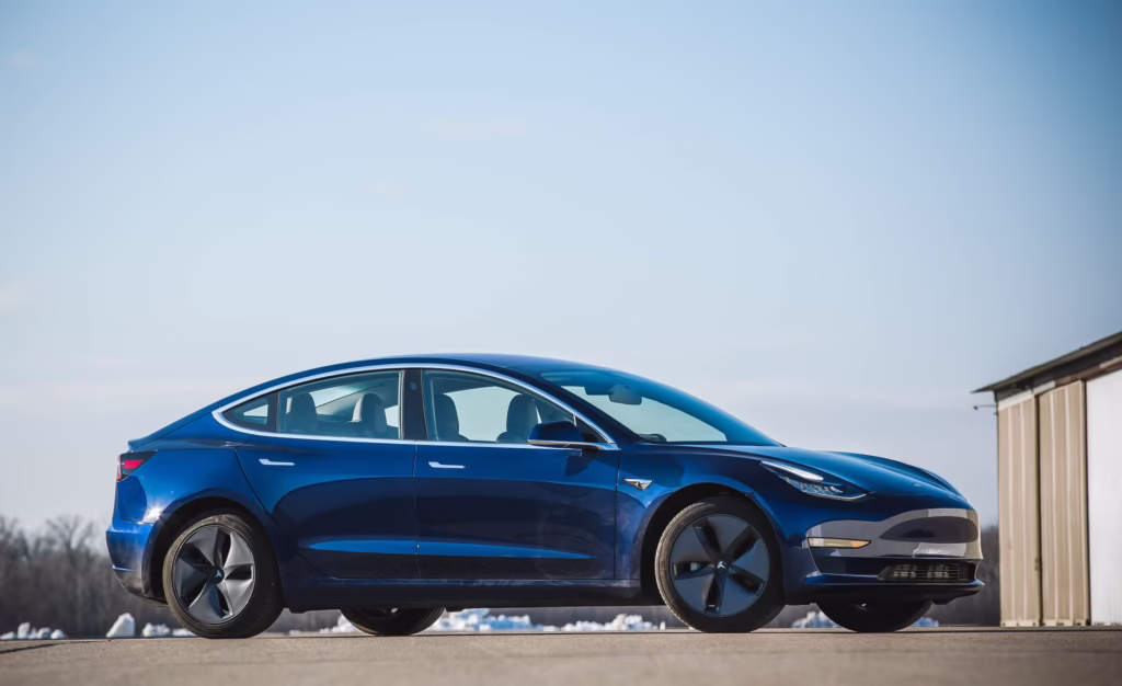 tesla-model3-exterior-1