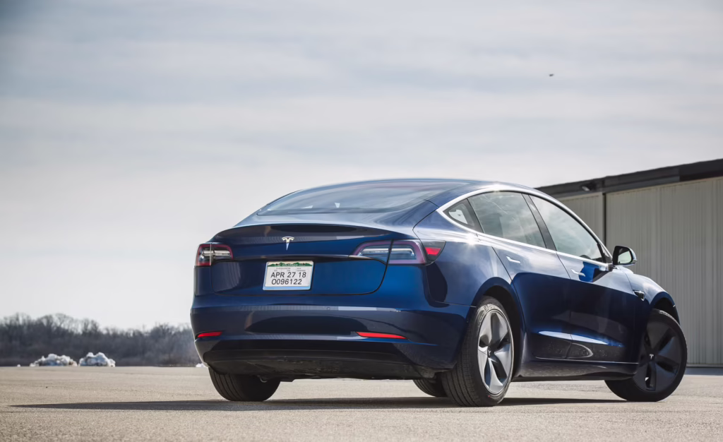 tesla-model3-exterior-4