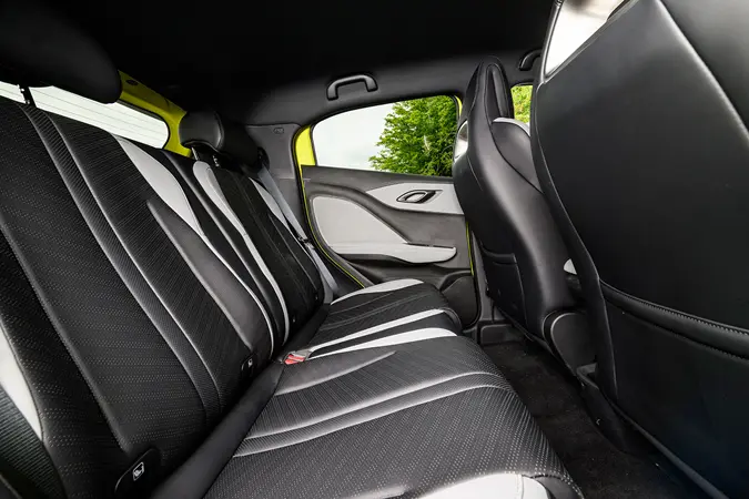 byd-dolphin-surf-interior-5